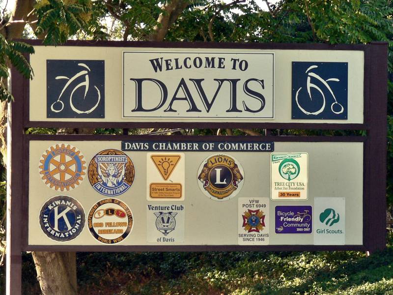 Davis, CA - photo by Jirka Matousek
