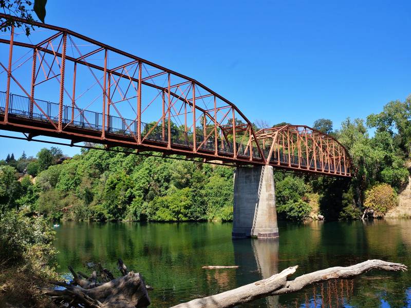 Fair Oaks, CA - Red Bridge, photo By The Oaked Ridge - Own work, CC BY-SA 4.0