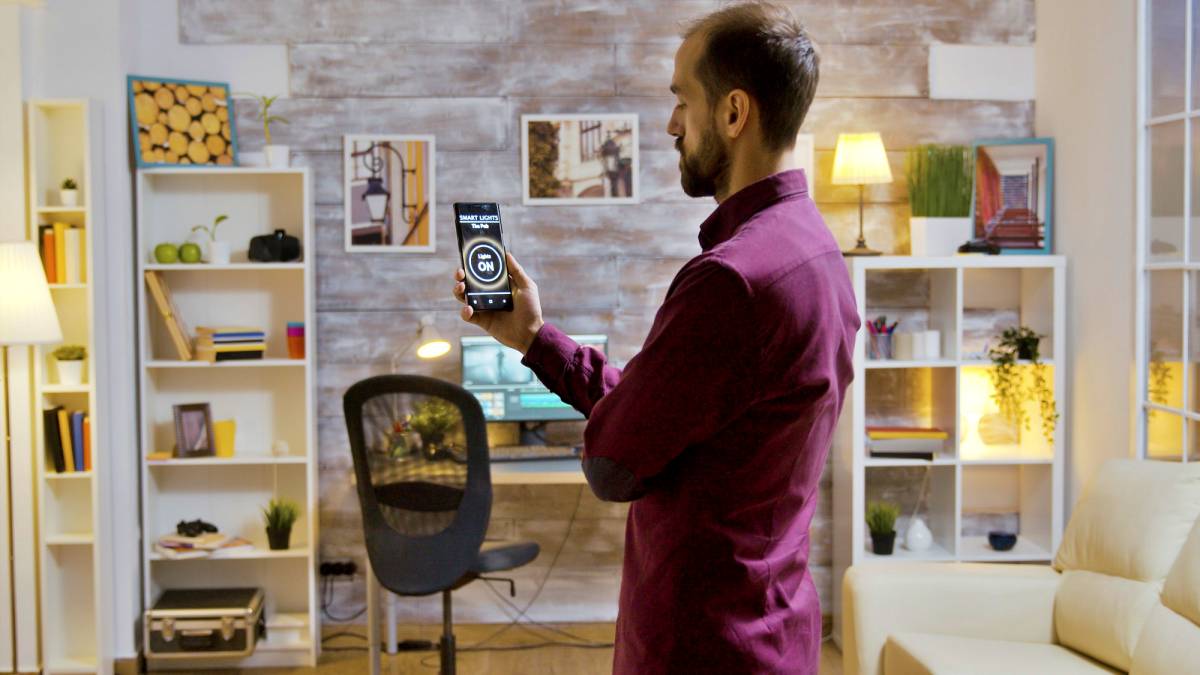 Man using smart controls - Image by DCStudio on Freepik Man using smart controls - Image by DCStudio on Freepik